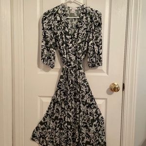 Nordstrom Signature Green Fall Dress, size 4, Silk